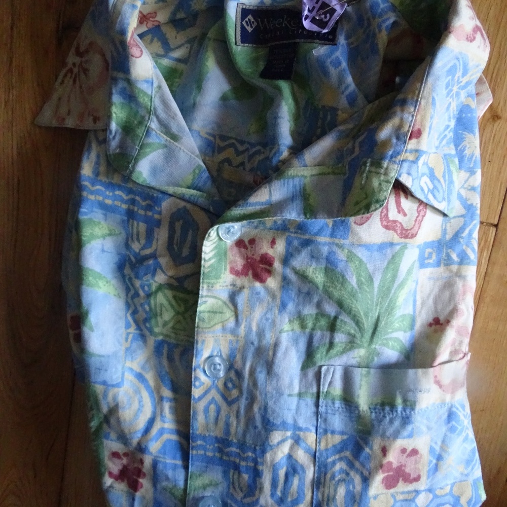 WEEKENDER CASUAL LIFESTYLES LUAU EDITION SILK SHIRT